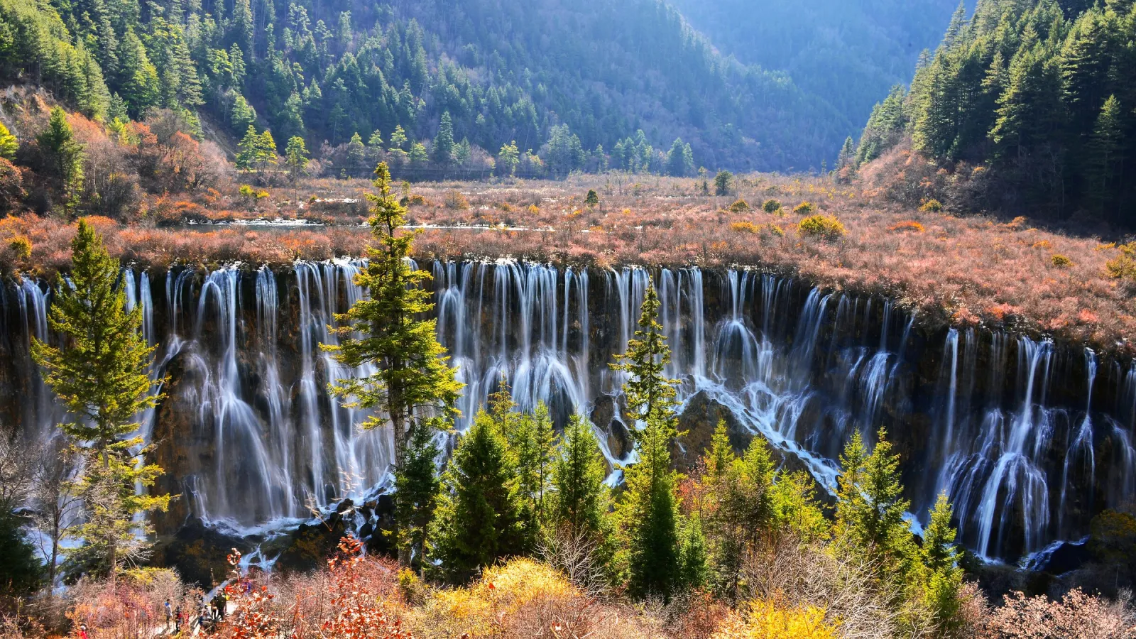 A lake in Jiuzhaigou