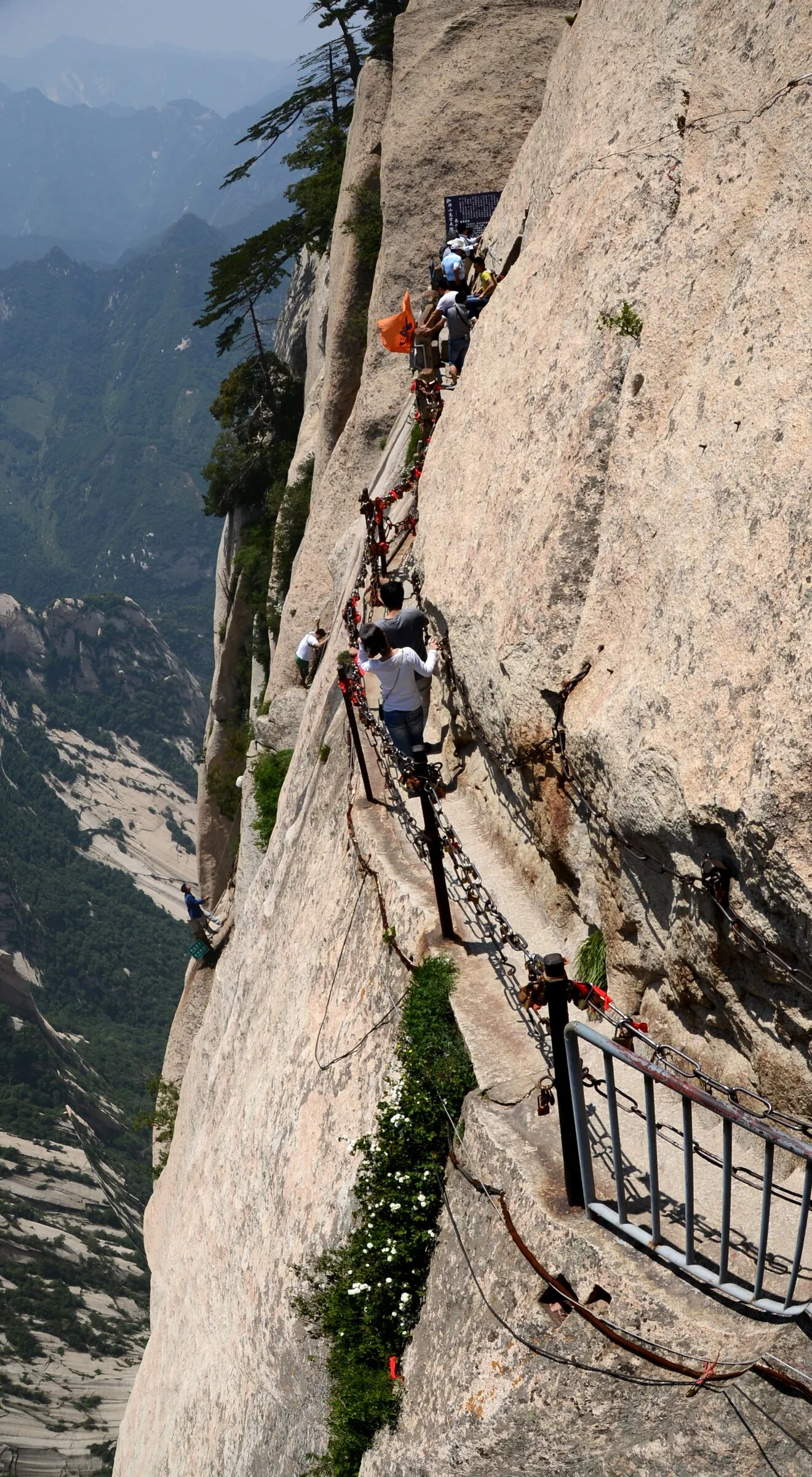 The plank walk on the West Peak